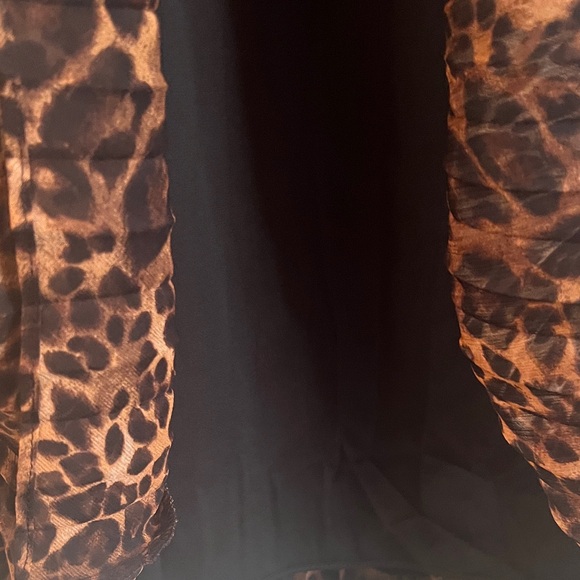 White House Black Market Animal Print Maxi Skirt. - Picture 5 of 12